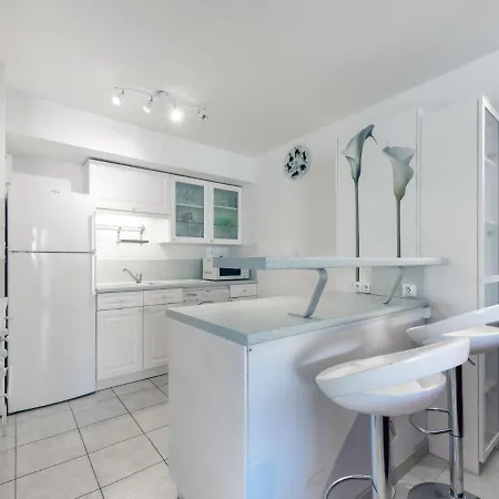 Cote Port By Interhome * Cavalaire-sur-Mer