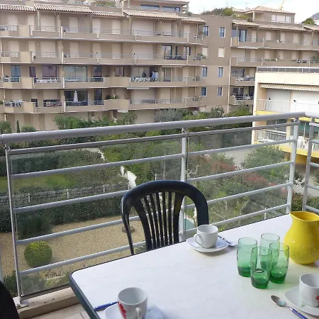 Cote Port Apartment *